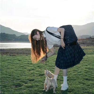 那些人们海报